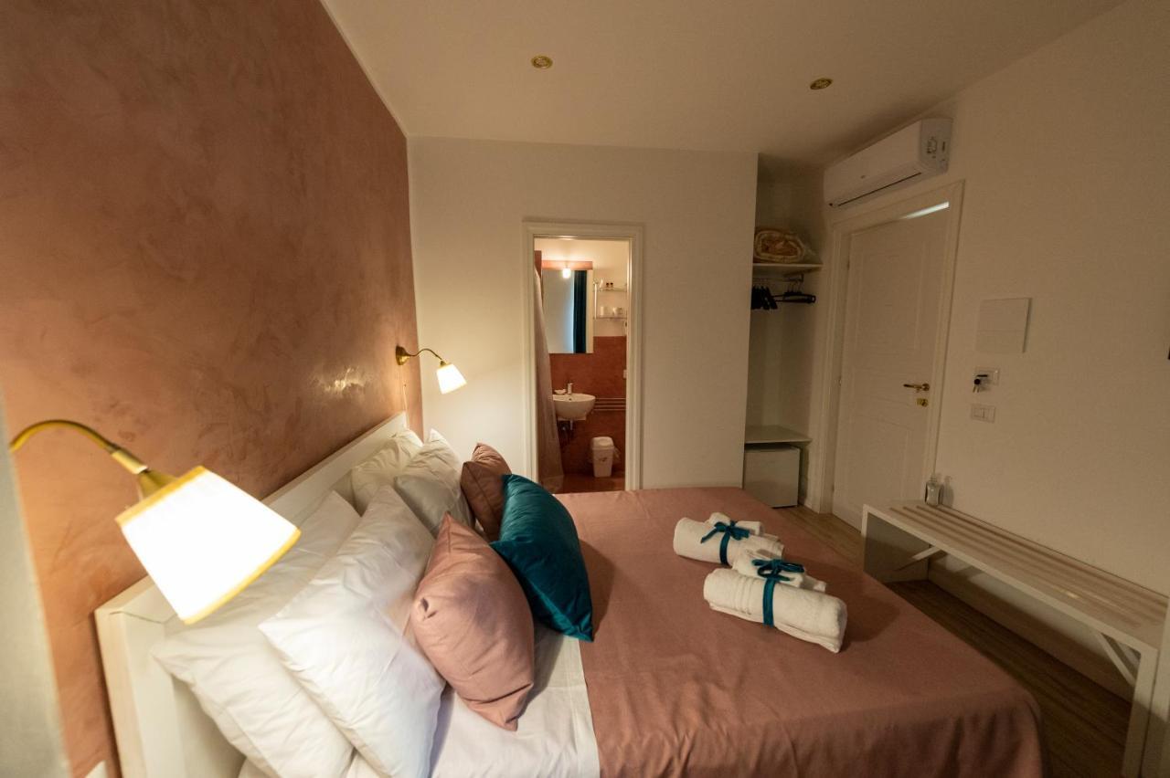 Claire Bed and Breakfast Gallipoli Eksteriør billede